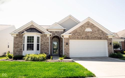 13023 Venito Trl, Fishers, IN, 46037-7318 | Card Image