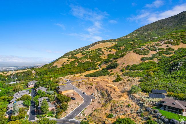 4875 S Nightingale Ln E, Townhouse with 2 bedrooms, 2 bathrooms and 2 parking in Ogden UT | Image 9