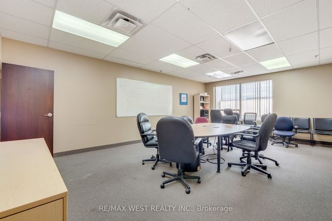 390 Bradwick Dr, Home with 0 bedrooms, 5 bathrooms and 100 parking in Concord ON | Image 26