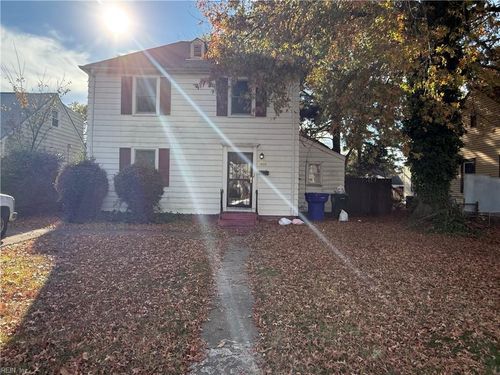 1605 Roanoke Ave, Newport News, VA, 23607-5841 | Card Image