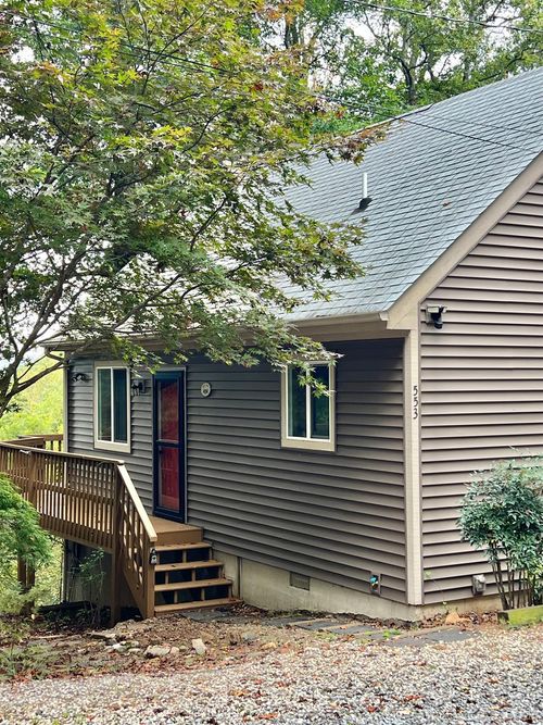 553 Gun Mountain Dr, Monroe, VA, 24574-2309 | Card Image