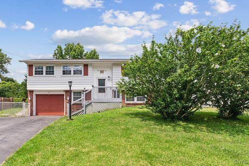 4281 Polaris Crse, Liverpool, NY, 13090-2234 | Card Image