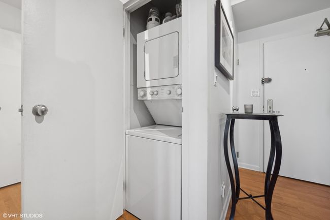 APT-10AS - 2100 N Lincoln Park W, Condo with 2 bedrooms, 2 bathrooms and 1 parking in CHICAGO IL | Image 10