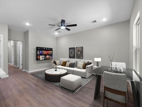 b-5201 Kenilwood Dr, Houston, TX, 77033-2825 | Card Image