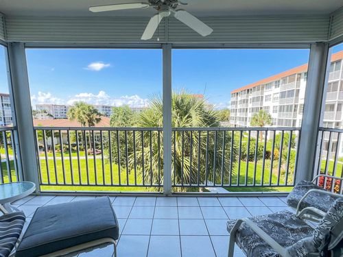 apt-340-900 Dogwood Dr, Delray Beach, FL, 33483-4937 | Card Image