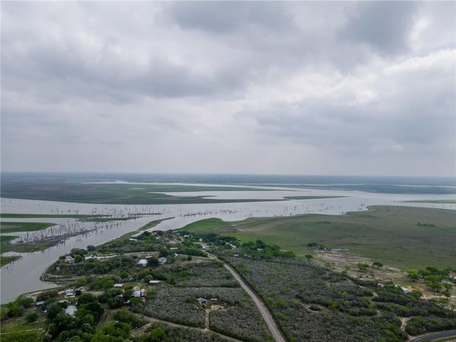 7040 Minson Dr, House other with 2 bedrooms, 1 bathrooms and null parking in Sandia TX | Image 18