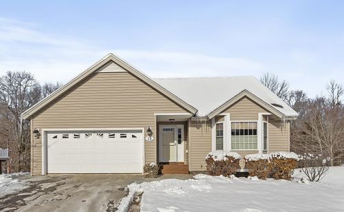 15 Country Ln, East Kingston, NH, 03827-2074 | Card Image