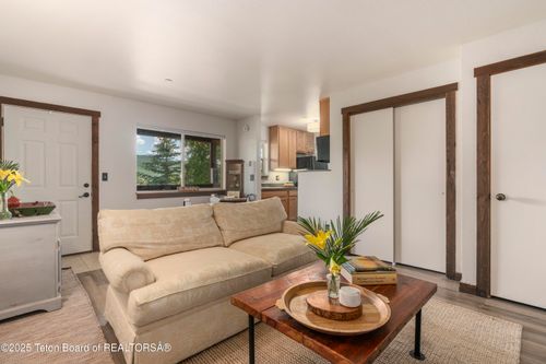 412-170 E Homestead Dr, Victor, ID, 83455-5445 | Card Image