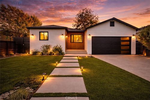 14328 Emelita St, Van Nuys, CA, 91401-4545 | Card Image