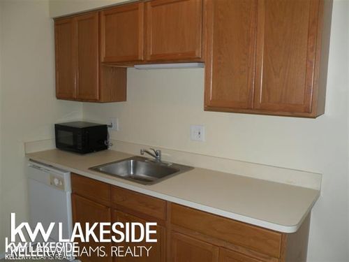 2012 Orchard Crest St, Shelby Township, MI, 48317-4533 | Card Image