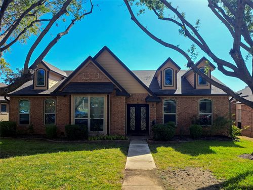 2126 Fawn Ridge Trl, Carrollton, TX, 75010-4128 | Card Image