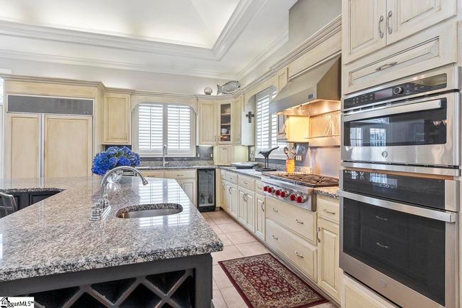 33 Southview Ledge Rd, House other with 4 bedrooms, 5 bathrooms and 3 parking in Landrum SC | Image 13