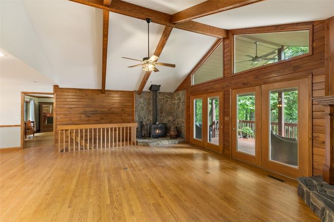 Main level living area | Image 18