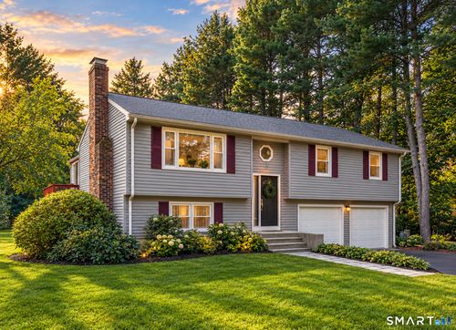 5 Rio Rd, Burlington, CT, 06013-2517 | Card Image