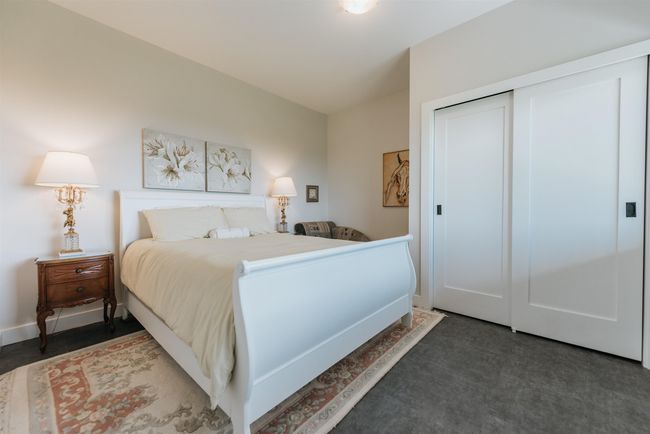 2247 Pixton Rd, House other with 3 bedrooms, 3 bathrooms and 6 parking in Roberts Creek BC | Image 28
