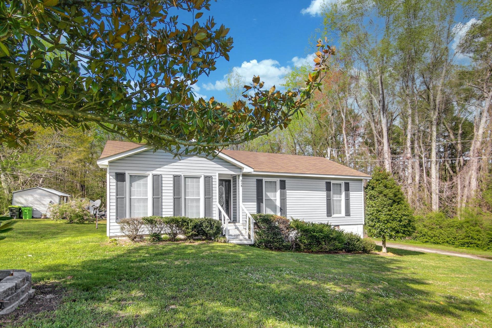 James St, Apex, NC 27502