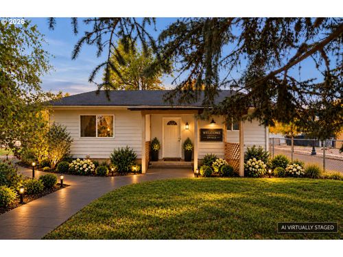 2312 Se Eaton Blvd, Battle Ground, WA, 98604-3318 | Card Image