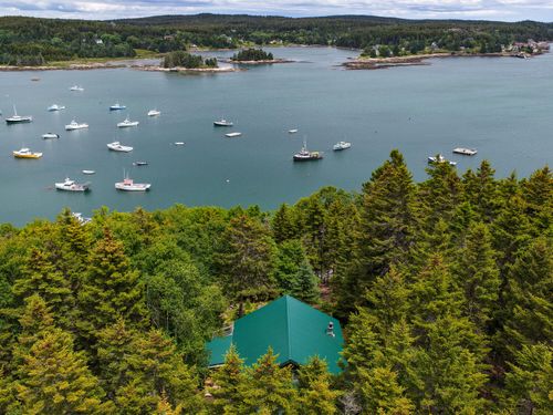 313 Harbor Rd, Swans Island, ME, 04685-3508 | Card Image