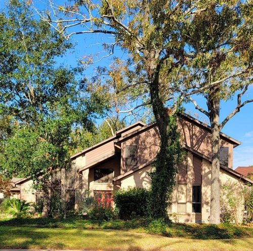 15823 Brook Forest Dr, Houston, TX, 77059-6403 | Card Image