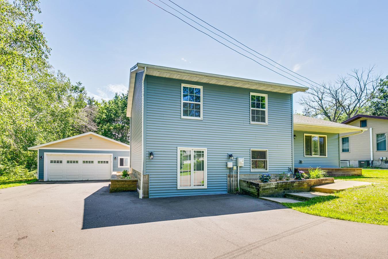 Olinda Trl, Lindstrom, MN 55045