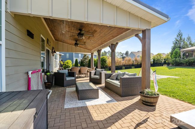 Cover back porch | Image 34