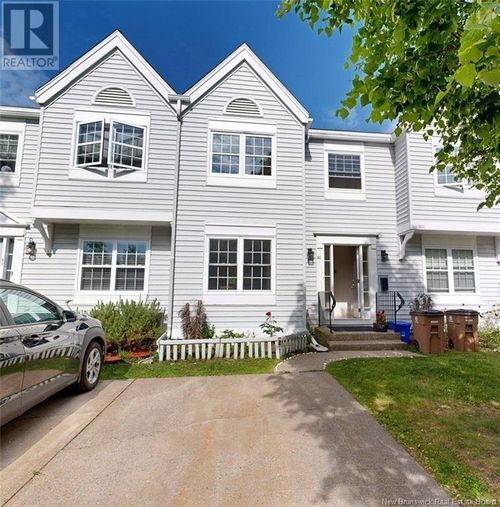 80 Brentwood Cres, Saint John, NB, E2K4R4 | Card Image
