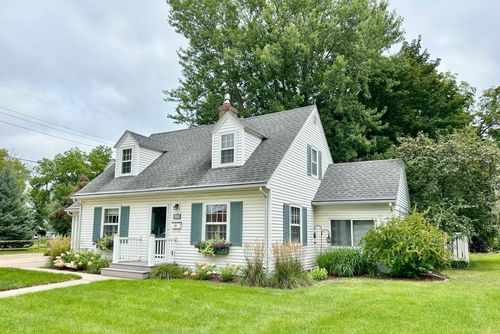 638 3rd St, Tracy, MN, 56175-1218 | Card Image