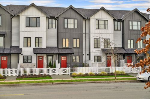 10-701 Sitka St, Campbell River, BC, V9H0E5 | Card Image