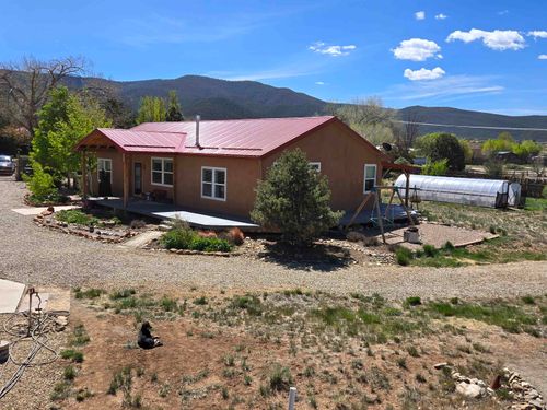 926 Calle Conquistador, Taos, NM, 87571-4458 | Card Image