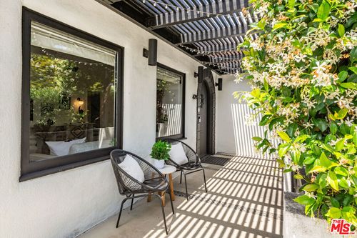 429 N Arden Blvd, Los Angeles, CA, 90004-3023 | Card Image