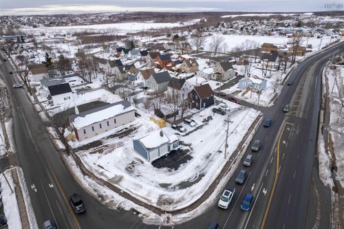 25 Welton St, Sydney, NS, B1P0C8 | Card Image