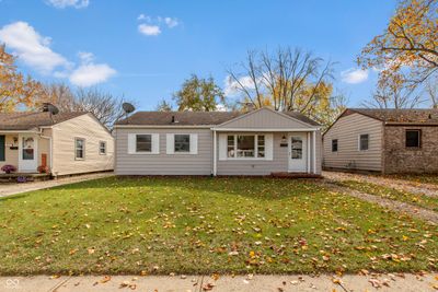 435 Douglas Drive, House other with 3 bedrooms, 1 bathrooms and null parking in Brownsburg IN | Image 1