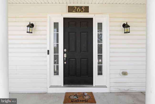 265 Lakeview Dr, House other with 4 bedrooms, 4 bathrooms and null parking in Spring Grove PA | Image 9
