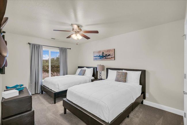 30-Upstairs Bedroom #3 | Image 28