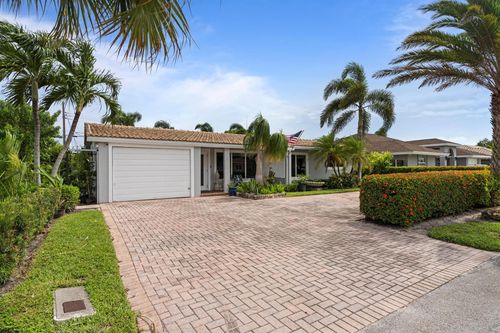 8 Se 8th Ave, Deerfield Beach, FL, 33441-4025 | Card Image