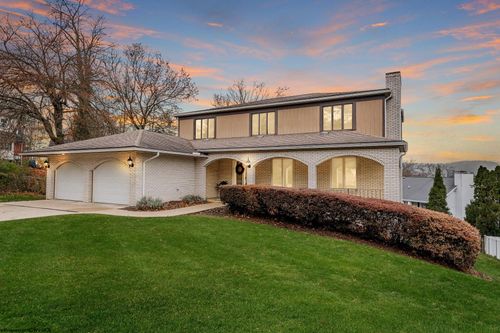 490 Rebecca St, Morgantown, WV, 26505-2249 | Card Image