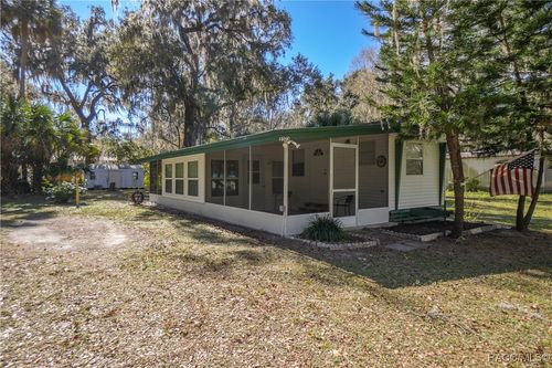 2373 Cr 401, Lake Panasoffkee, FL, 33538-4115 | Card Image