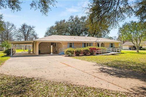 243 Goux Rd, Bunkie, LA, 71322-4405 | Card Image