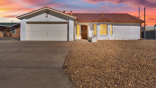 3221 22nd Ave Se, Rio Rancho, NM, 87124-1684 | Card Image