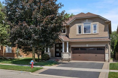 2261 Grouse Lane, Oakville, ON, L6M3Z8 | Card Image