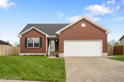 112 Red Oak Dr, Shepherdsville, KY, 40165-8240 | Card Image