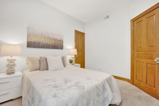 APT-1W - 1023 W Dakin St, Home with 2 bedrooms, 1 bathrooms and 1 parking in CHICAGO IL | Image 12
