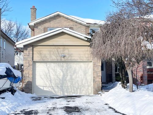 36 Greenbelt Crescent, Richmond Hill, ON, L4C5R8 | Card Image