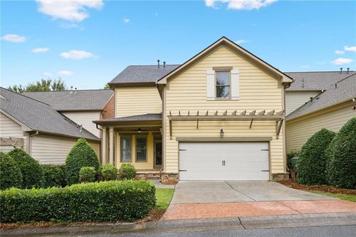 232 Hunt St Ne, Marietta, GA, 30060-1688 | Card Image