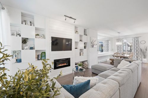 149-3500 Burke Village Promenade, Coquitlam, BC, V3E0N2 | Card Image