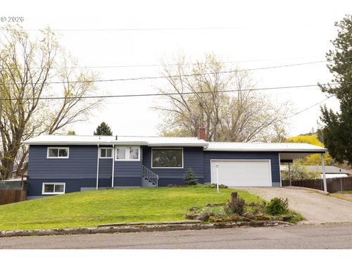 410 F Ave, LaGrande, OR, 97850 | Card Image