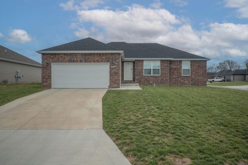 1209 Abbey St, Monett, MO, 65708-4202 | Card Image