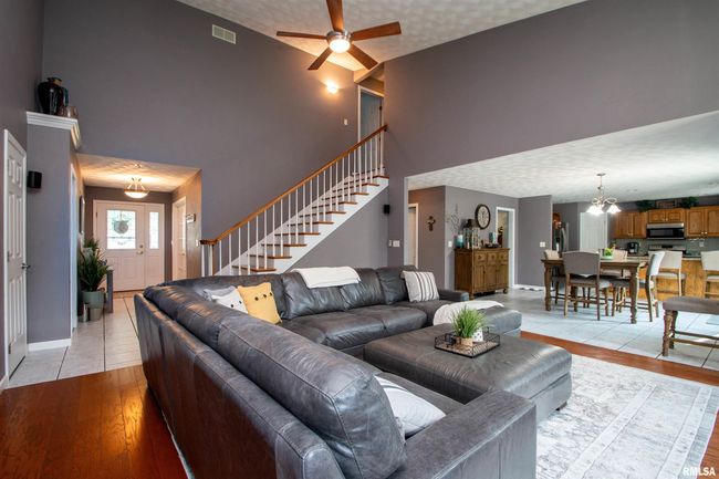 116 Field Ct, House other with 4 bedrooms, 4 bathrooms and null parking in East Peoria IL | Image 18