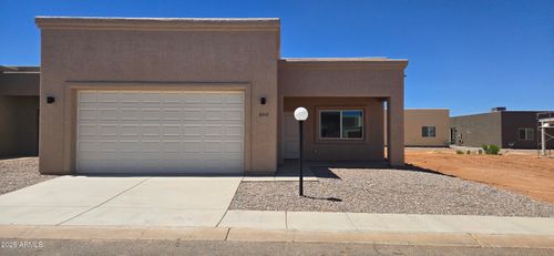 690 S Chase St, Sierra Vista, AZ, 85635-8341 | Card Image