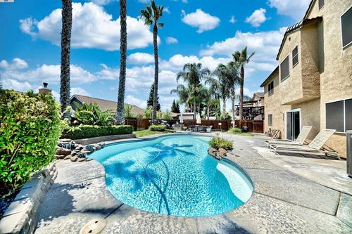 4516 Old Mill Ct, Salida, CA, 95368-8016 | Card Image